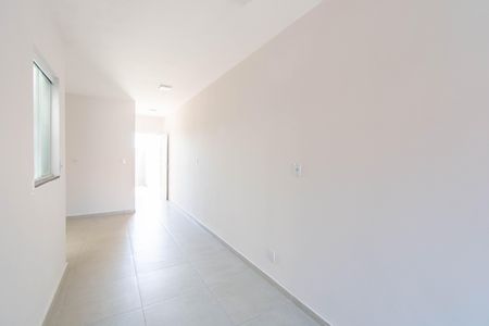 Casa para alugar com 50m², 2 quartos e 1 vaga Casa para alugar com 50m², 2 quartos e 1 vagaSala