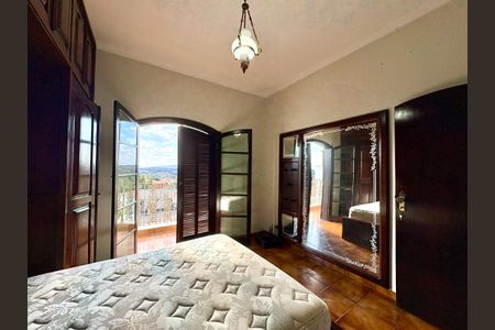 Casa para alugar com 300m², 3 quartos e 1 vaga Casa para alugar com 300m², 3 quartos e 1 vagaQuarto 3