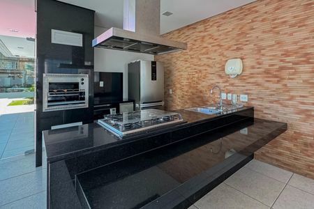 Apartamento para alugar com 280m², 4 quartos e 4 vagasÁrea comum - Churrasqueira