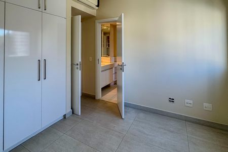 Apartamento para alugar com 280m², 4 quartos e 4 vagasSuíte 3 