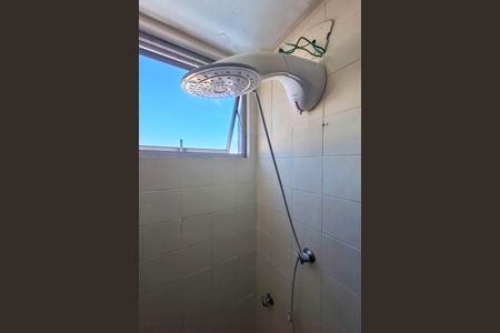 Apartamento para alugar com 60m², 2 quartos e 2 vagas Apartamento para alugar com 60m², 2 quartos e 2 vagasBanheiro