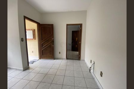 Casa à venda com 70m², 1 quarto e 1 vaga