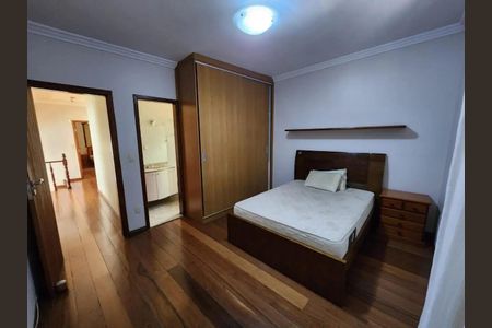 Casa à venda com 355m², 5 quartos e 5 vagas