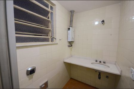 Apartamento para alugar com 127m², 3 quartos e 2 vagas Apartamento para alugar com 127m², 3 quartos e 2 vagasBanheiro Social