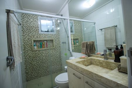 Apartamento à venda com 76m², 3 quartos e 2 vagas Apartamento à venda com 76m², 3 quartos e 2 vagasBanheiro