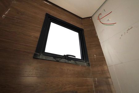 Apartamento à venda com 56m², 2 quartos e 1 vaga Apartamento à venda com 56m², 2 quartos e 1 vagaBanheiro 1