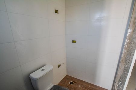 Apartamento à venda com 60m², 2 quartos e 1 vaga Apartamento à venda com 60m², 2 quartos e 1 vagaBanheiro da Suíte