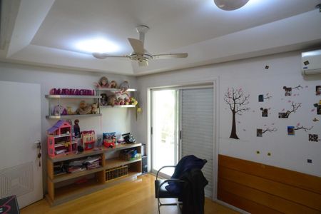 Casa à venda com 1032m², 5 quartos e 3 vagas Casa à venda com 1032m², 5 quartos e 3 vagasSuíte 1