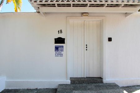 Casa à venda com 574m², 4 quartos e 7 vagasPlaquinha