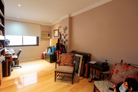 Apartamento à venda com 339m², 5 quartos e 4 vagas Apartamento à venda com 339m², 5 quartos e 4 vagasSuíte 1