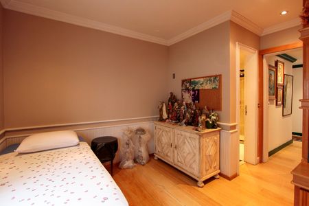 Apartamento à venda com 339m², 5 quartos e 4 vagas Apartamento à venda com 339m², 5 quartos e 4 vagasSuíte 2