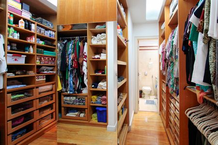 Apartamento à venda com 339m², 5 quartos e 4 vagas Apartamento à venda com 339m², 5 quartos e 4 vagasCloset Suíte 1