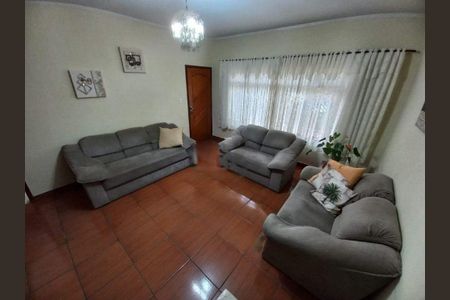 Casa à venda com 160m², 3 quartos e 3 vagas