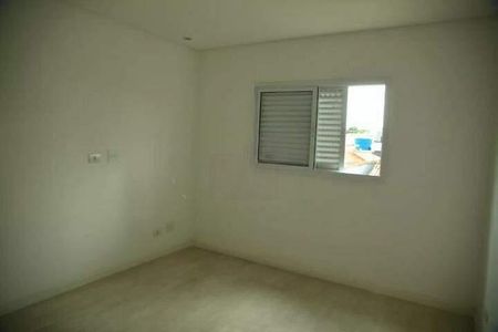 Casa à venda com 167m², 2 quartos e 4 vagas