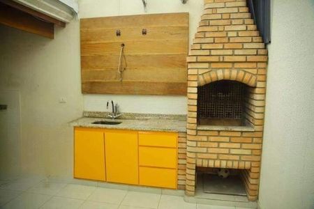 Casa à venda com 167m², 2 quartos e 4 vagas