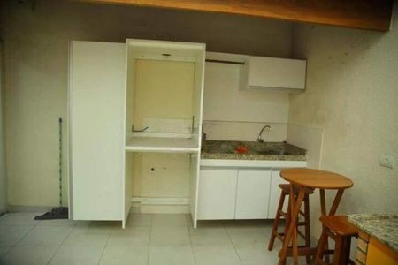 Casa à venda com 167m², 2 quartos e 4 vagas