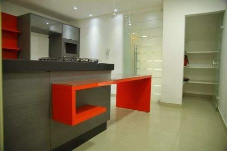 Casa à venda com 167m², 2 quartos e 4 vagas