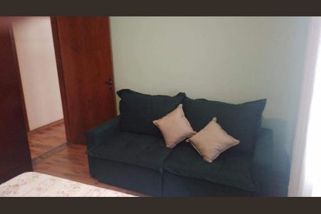 Casa à venda com 137m², 2 quartos e 2 vagas