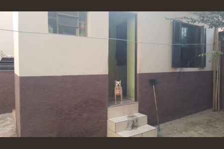 Casa à venda com 137m², 2 quartos e 2 vagas