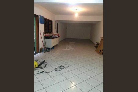 Casa à venda com 300m², 3 quartos e 2 vagas