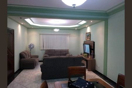 Casa à venda com 300m², 3 quartos e 2 vagas