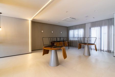 Apartamento à venda com 36m², 1 quarto e 1 vagaÁrea comum - Salão de festas