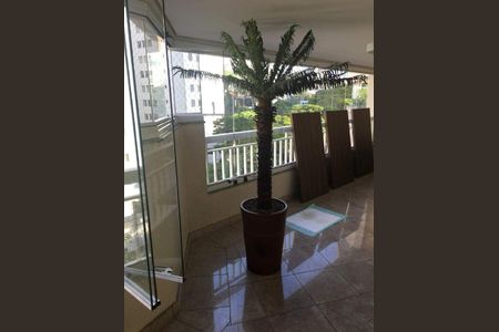 Apartamento à venda com 203m², 3 quartos e 4 vagas