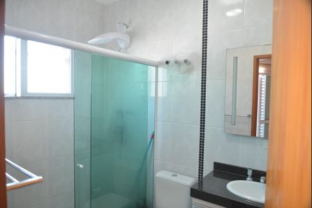 Casa à venda com 181m², 3 quartos e 4 vagasBanheiro da Suíte 1