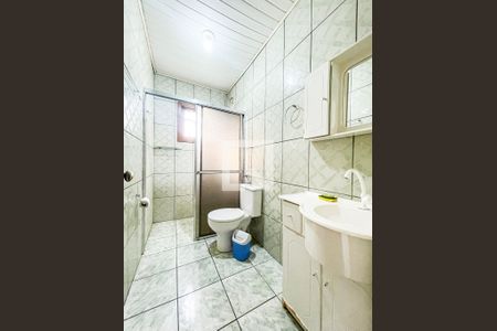 Casa à venda com 109m², 2 quartos e 1 vaga Casa à venda com 109m², 2 quartos e 1 vagaBanheiro