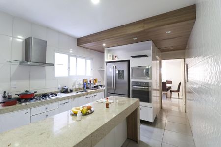 Casa à venda com 220m², 3 quartos e 2 vagasCozinha