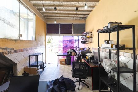 Casa à venda com 220m², 3 quartos e 2 vagasTerraço 2