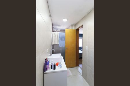 Casa à venda com 220m², 3 quartos e 2 vagasBanheiro Suíte 1