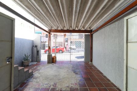 Casa à venda com 220m², 3 quartos e 2 vagasGaragem