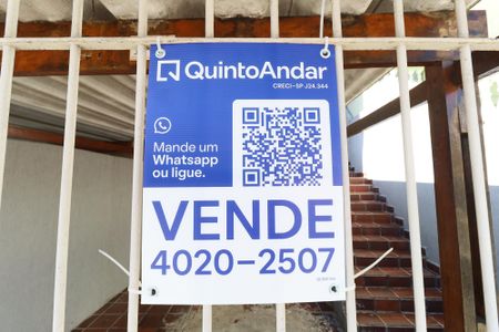 Casa à venda com 220m², 3 quartos e 2 vagasPlaca