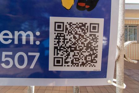 Casa à venda com 170m², 3 quartos e 4 vagasPlaca