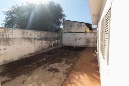 Casa à venda com 170m², 3 quartos e 4 vagasÁrea Externo