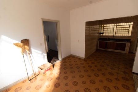 Casa à venda com 170m², 3 quartos e 4 vagasCopa