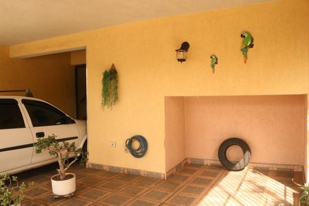 Casa à venda com 179m², 2 quartos e 2 vagasGaragem