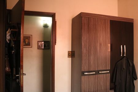 Casa à venda com 179m², 2 quartos e 2 vagasQuarto 2