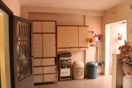 Casa à venda com 179m², 2 quartos e 2 vagasÁrea de Serviço