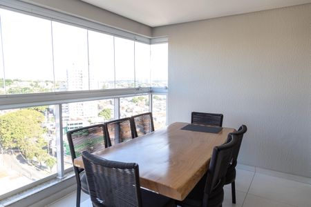 Apartamento à venda com 54m², 2 quartos e 1 vagaSala de Jantar