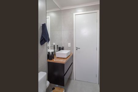Apartamento à venda com 54m², 2 quartos e 1 vagaBanheiro Social