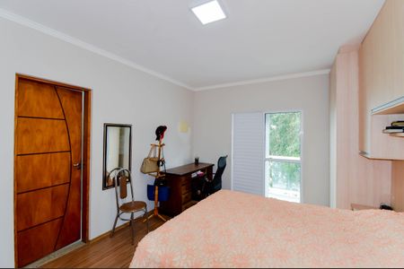 Casa à venda com 126m², 3 quartos e 3 vagas Suíte