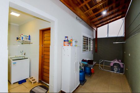 Casa à venda com 126m², 3 quartos e 3 vagasQuintal