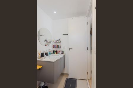 Apartamento à venda com 30m², 1 quarto e sem vagaBanheiro da Suíte