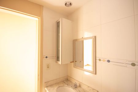 Apartamento à venda com 62m², 3 quartos e 1 vaga Apartamento à venda com 62m², 3 quartos e 1 vagaBanheiro