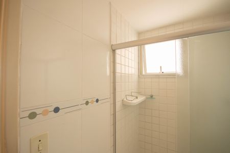 Apartamento à venda com 62m², 3 quartos e 1 vaga Apartamento à venda com 62m², 3 quartos e 1 vagaBanheiro da Suíte