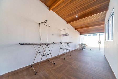 Apartamento à venda com 120m², 2 quartos e 2 vagas Apartamento à venda com 120m², 2 quartos e 2 vagasCobertura