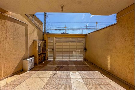 Apartamento à venda com 120m², 2 quartos e 2 vagas Apartamento à venda com 120m², 2 quartos e 2 vagasGaragem