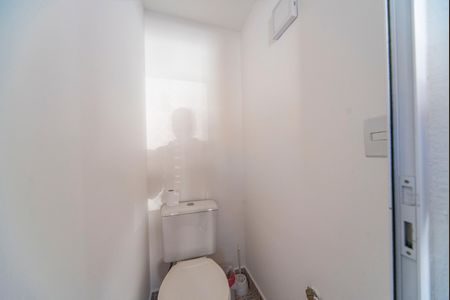 Apartamento à venda com 120m², 2 quartos e 2 vagas Apartamento à venda com 120m², 2 quartos e 2 vagasLavabo da Cobertura